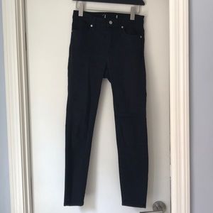 Madewell black mid-rise skinny jeans